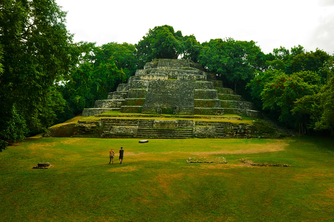 lamanai-jaguar-temple