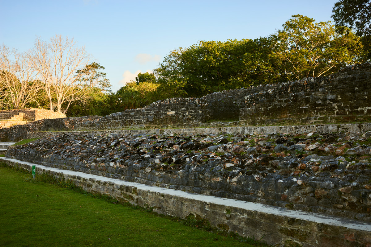 altun-ha-belize-mayan-temple9